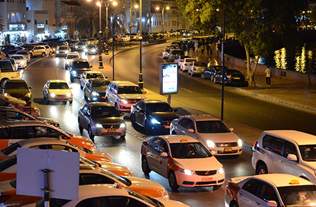 1.7 million Vehicles Registered in March 2025
