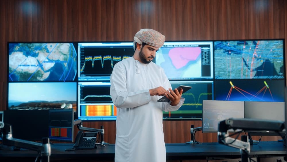 The Sultanate of Oman Records Notable Growth in the Telecommunications, Internet, and Postal Services Sector in 2024